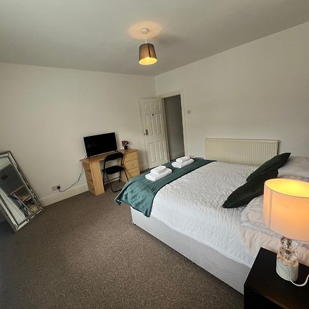 The Coral Guest House 1 Fratton Park Portsmouth Dış mekan fotoğraf