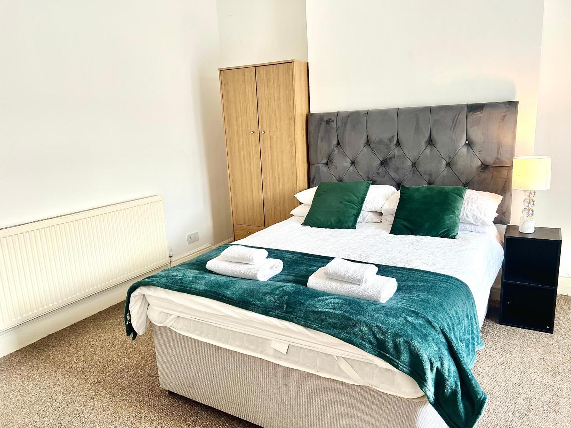 The Coral Guest House 1 Fratton Park Portsmouth Dış mekan fotoğraf