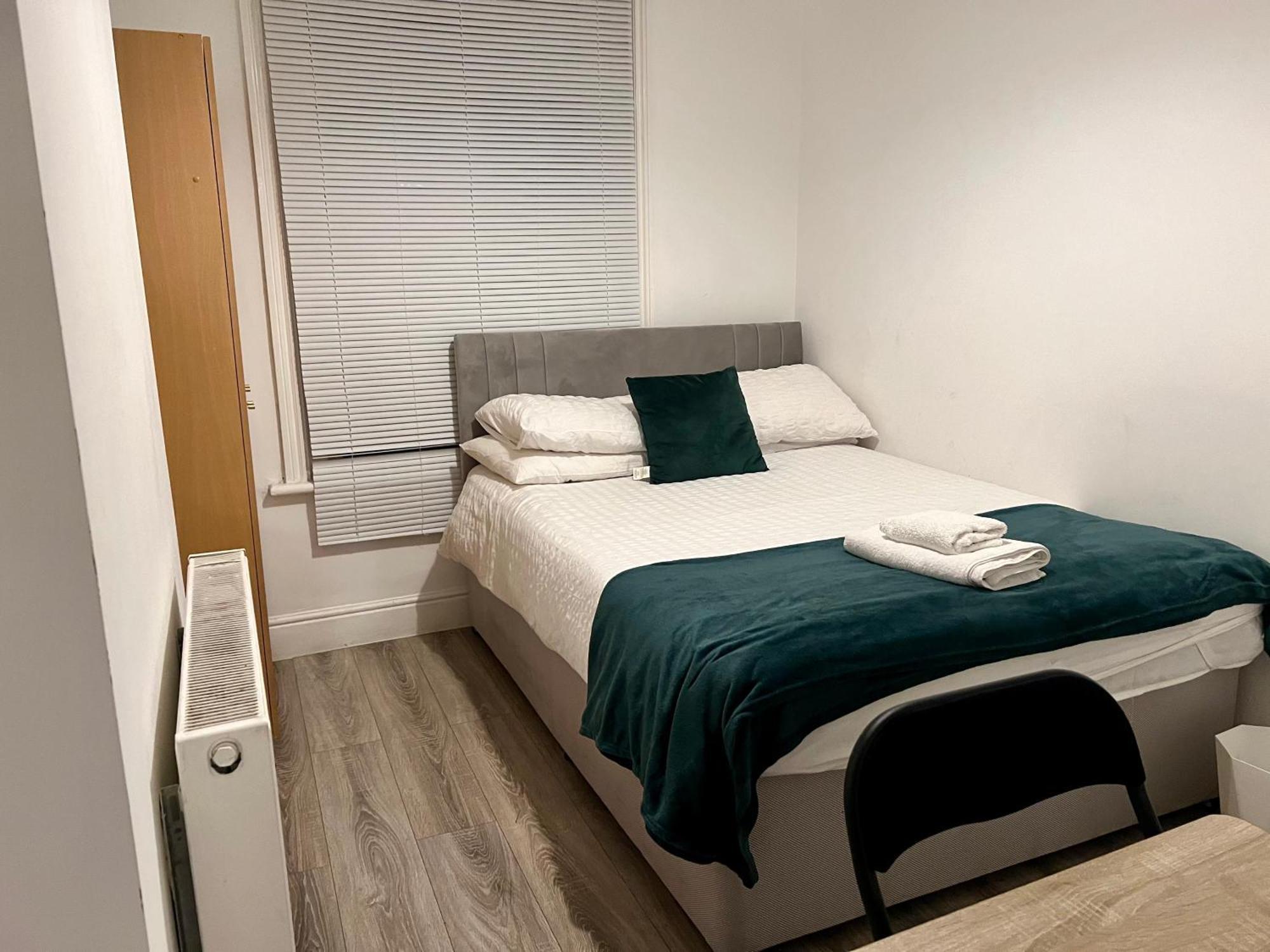 The Coral Guest House 1 Fratton Park Portsmouth Dış mekan fotoğraf
