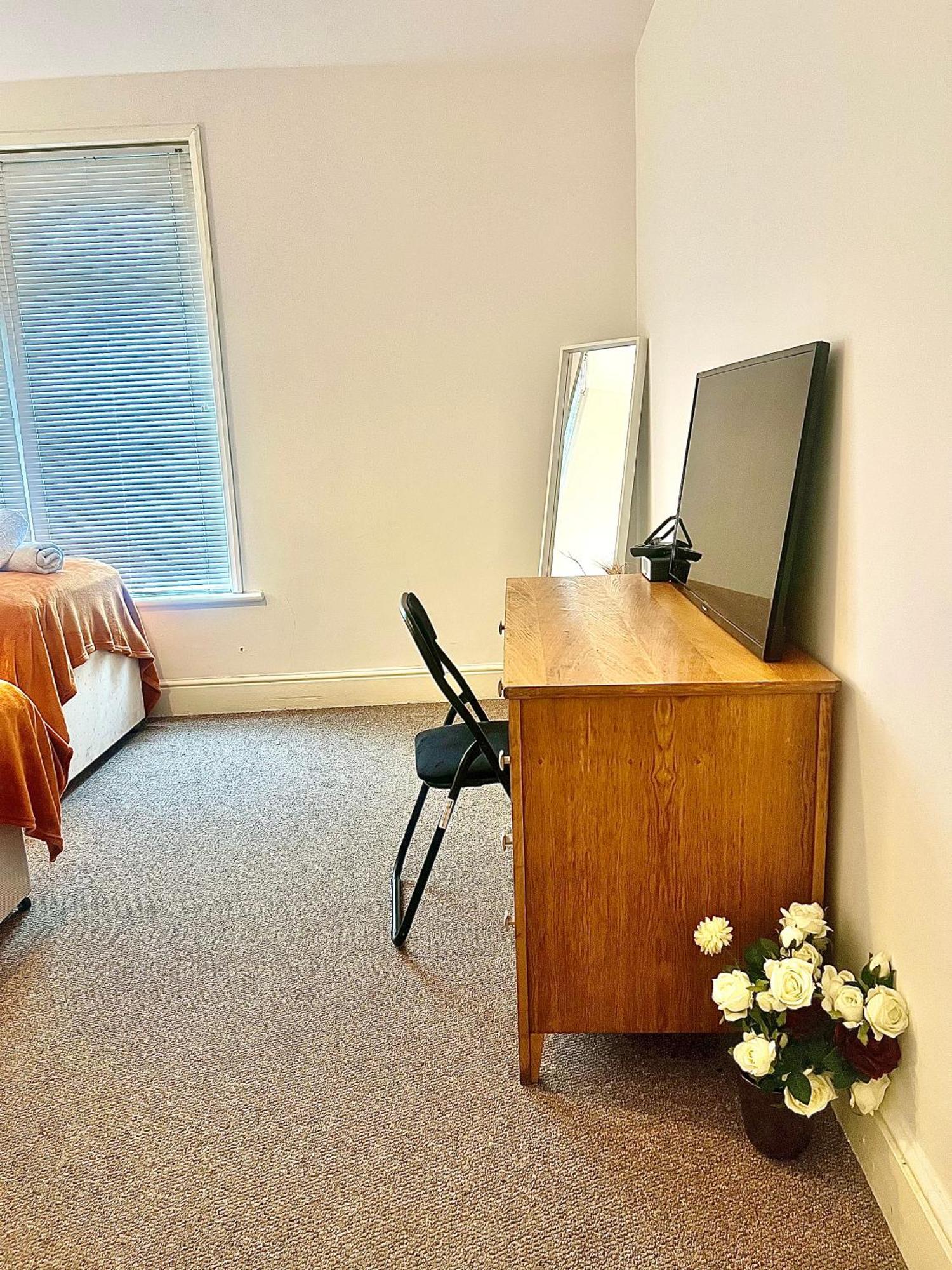 The Coral Guest House 1 Fratton Park Portsmouth Dış mekan fotoğraf