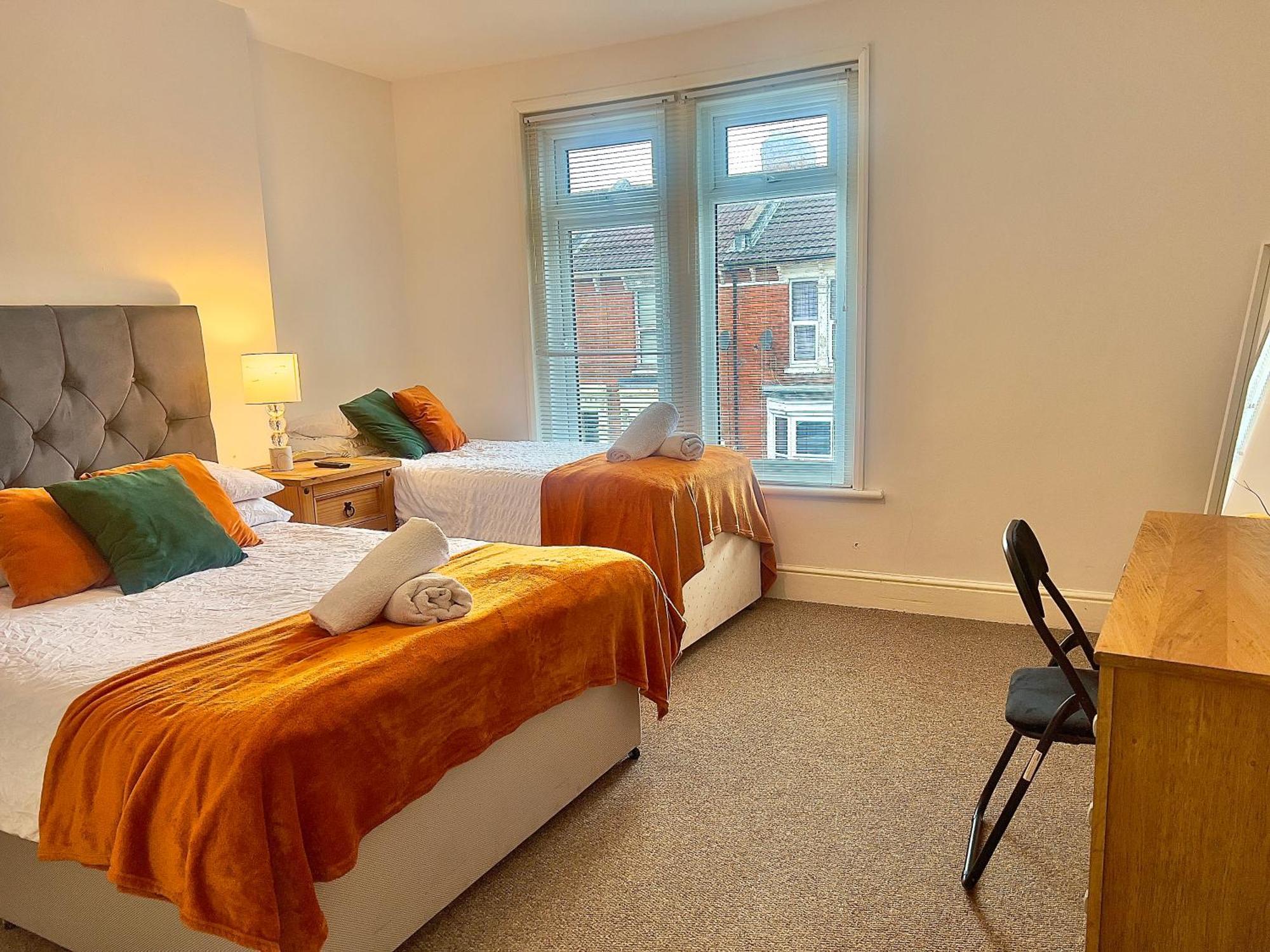 The Coral Guest House 1 Fratton Park Portsmouth Dış mekan fotoğraf