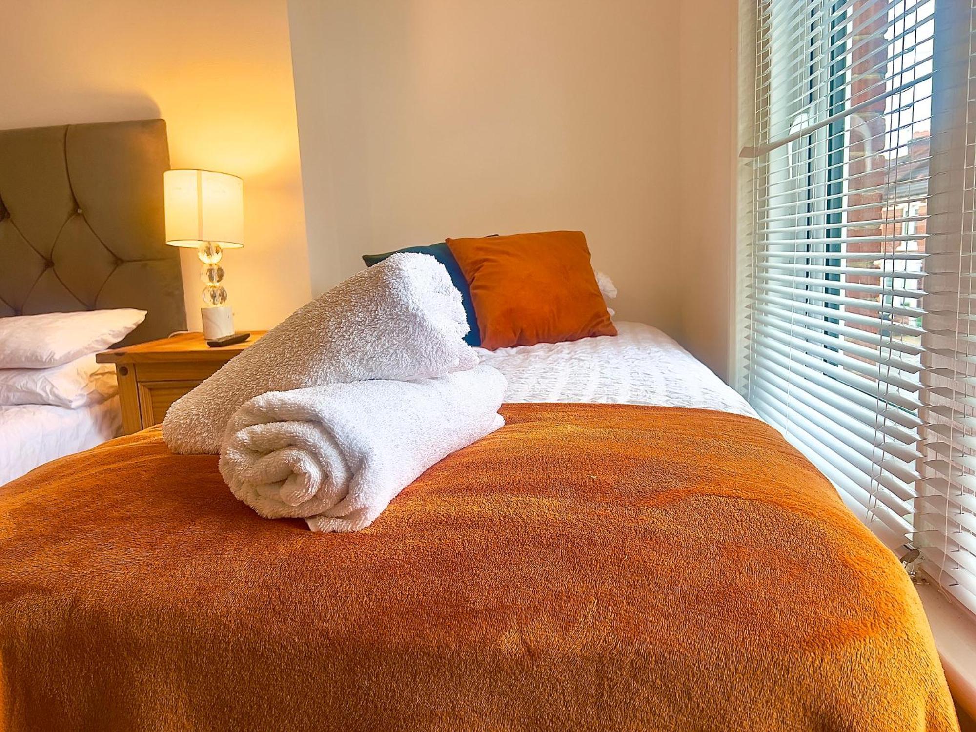 The Coral Guest House 1 Fratton Park Portsmouth Dış mekan fotoğraf